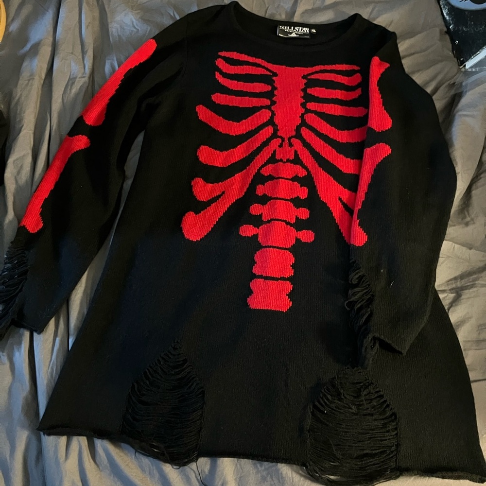 KILLSTAR Long Sweater Women’s sz XL Black/Red RibCage Art Distressed GOTH NEW - Picture 9 of 10